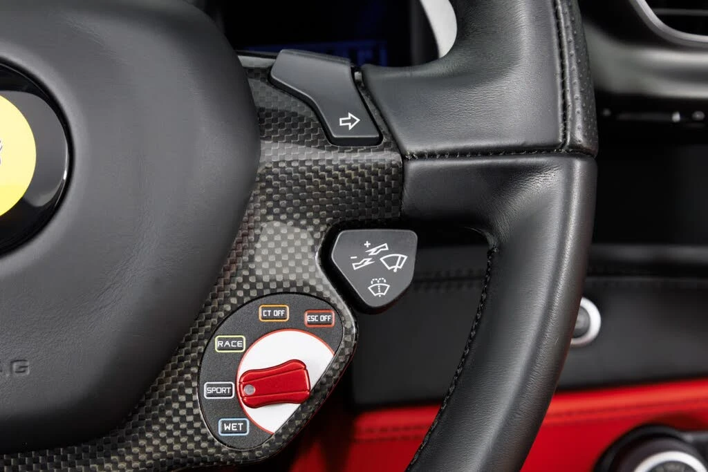 2017 Ferrari 488 Spider - Image 26 of 31