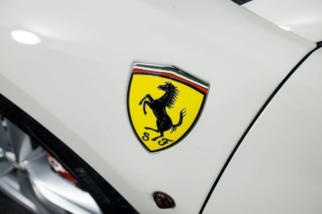 2017 Ferrari 488 Spider - Image 14 of 31