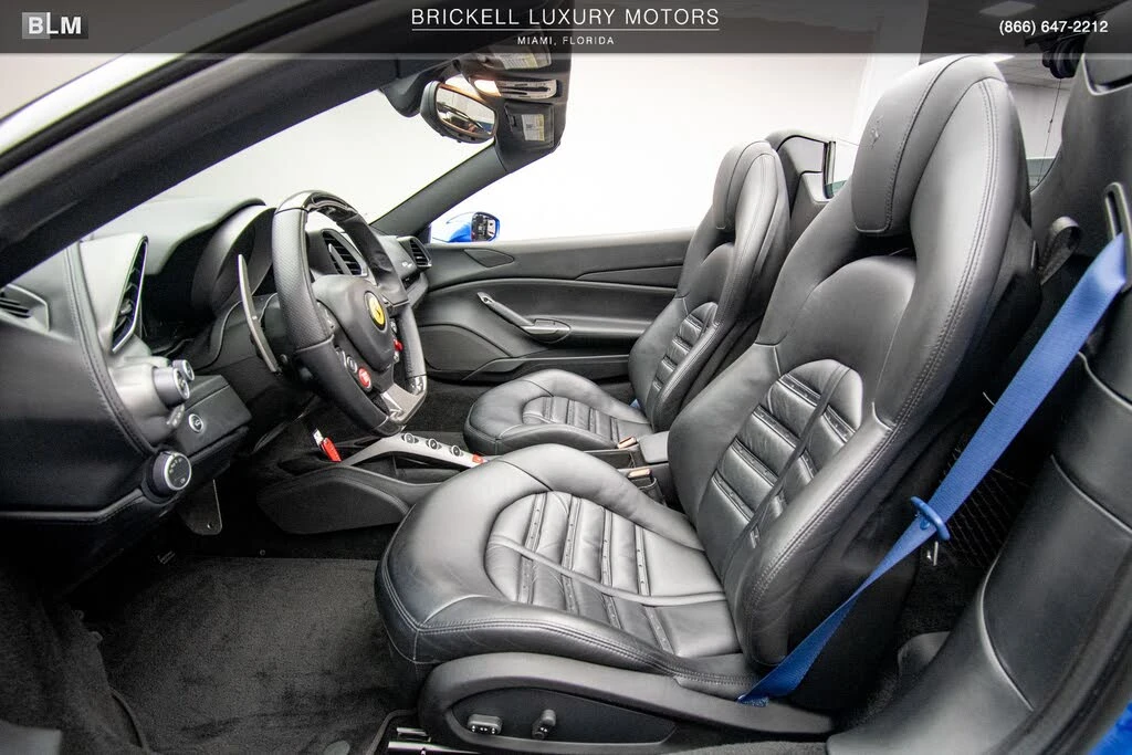 2017 Ferrari 488 Spider - Image 5 of 31