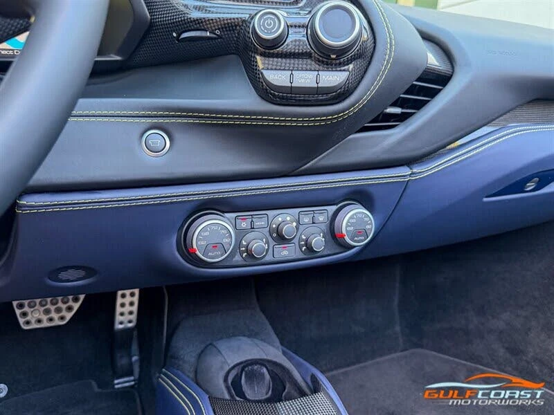 2017 Ferrari 488 Spider - Image 17 of 31