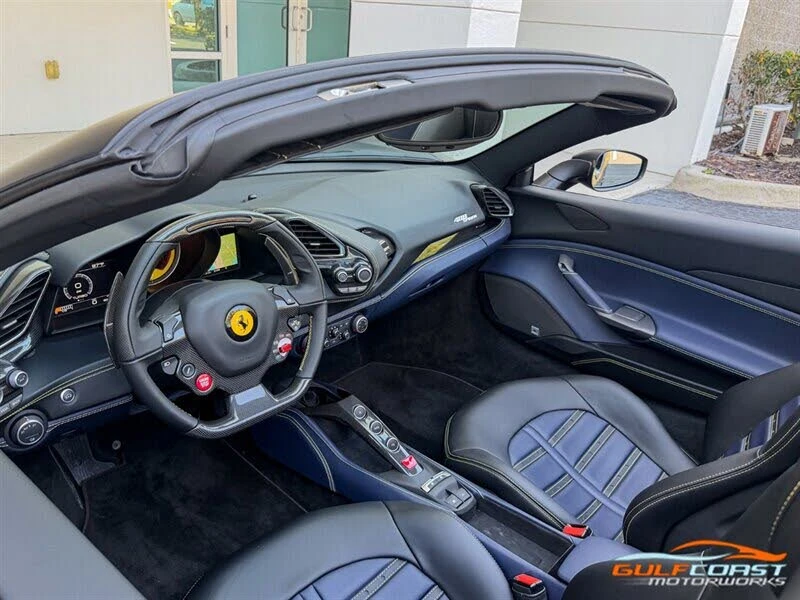 2017 Ferrari 488 Spider - Image 3 of 31