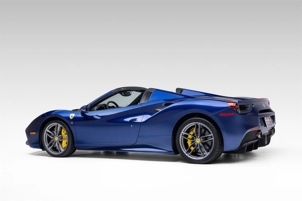 2017 Ferrari 488 Spider - Image 8 of 31
