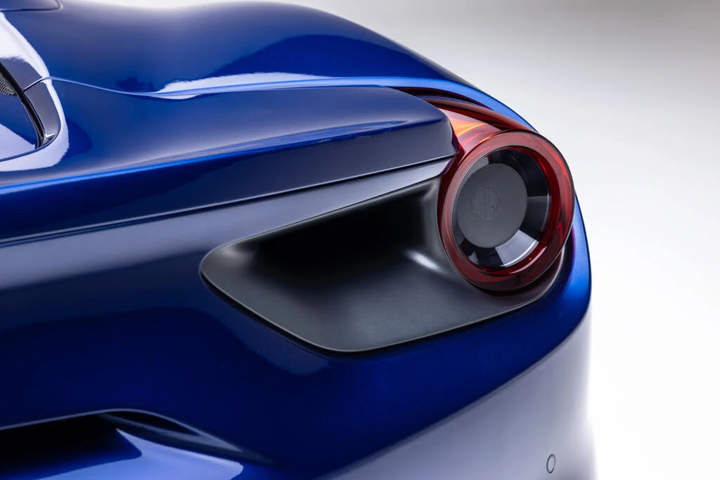 2017 Ferrari 488 Spider - Image 28 of 31