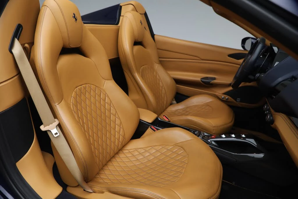 2017 Ferrari 488 Spider - Image 17 of 31