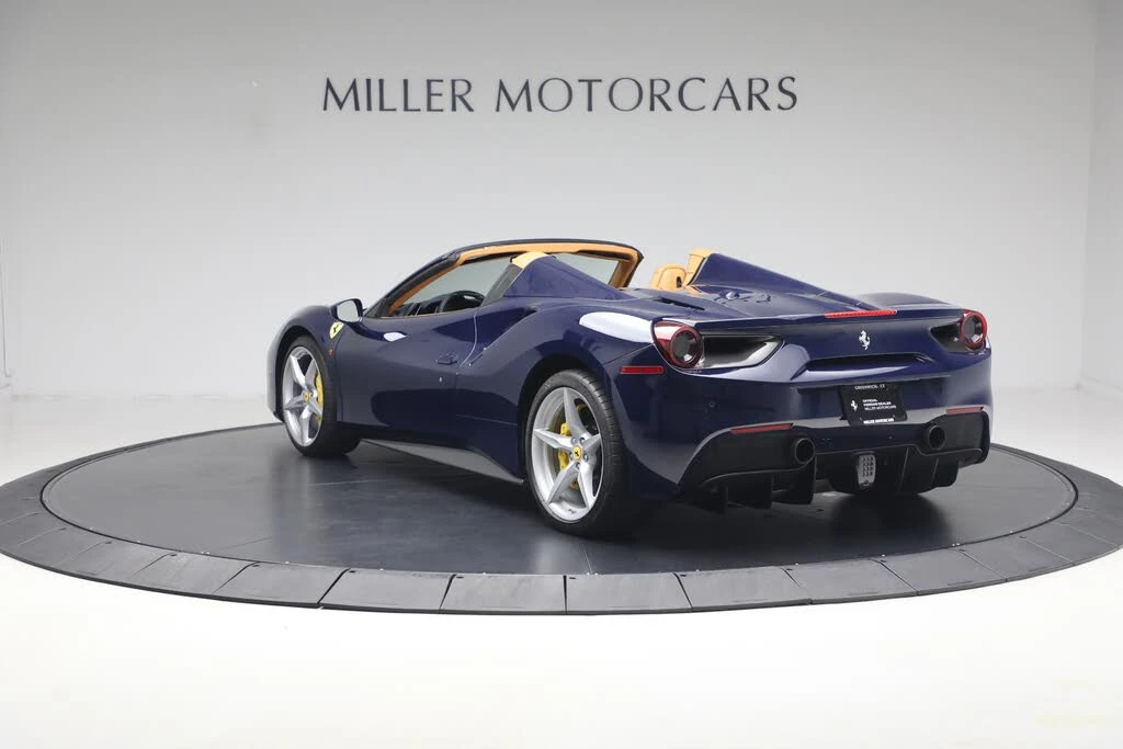 2017 Ferrari 488 Spider - Image 5 of 31