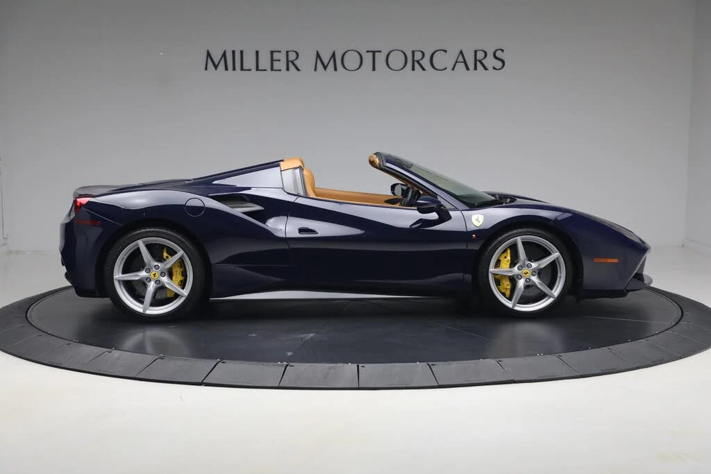 2017 Ferrari 488 Spider - Image 9 of 31
