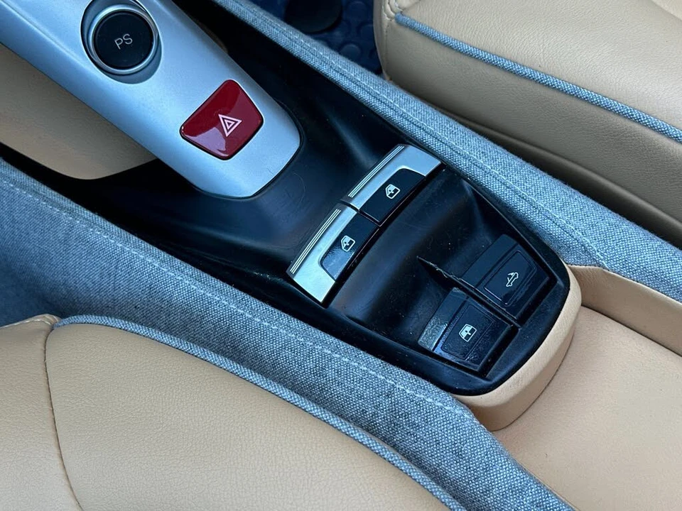 2017 Ferrari 488 Spider - Image 25 of 31