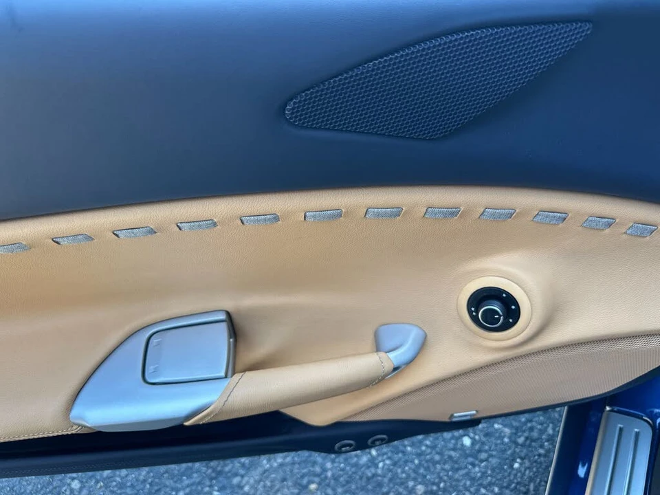 2017 Ferrari 488 Spider - Image 13 of 31