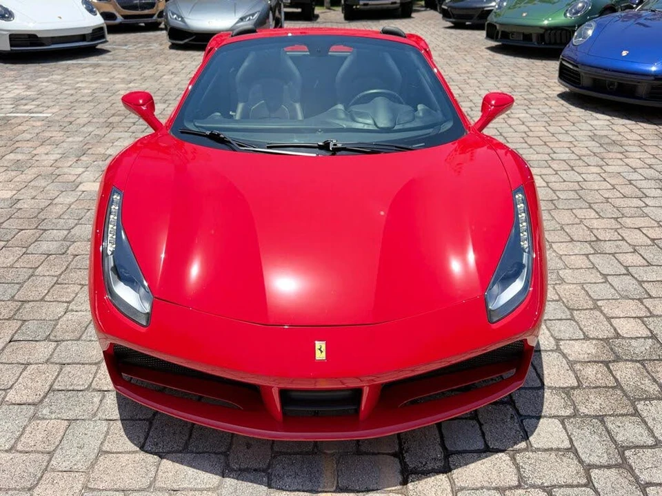 2017 Ferrari 488 Spider - Image 4 of 31