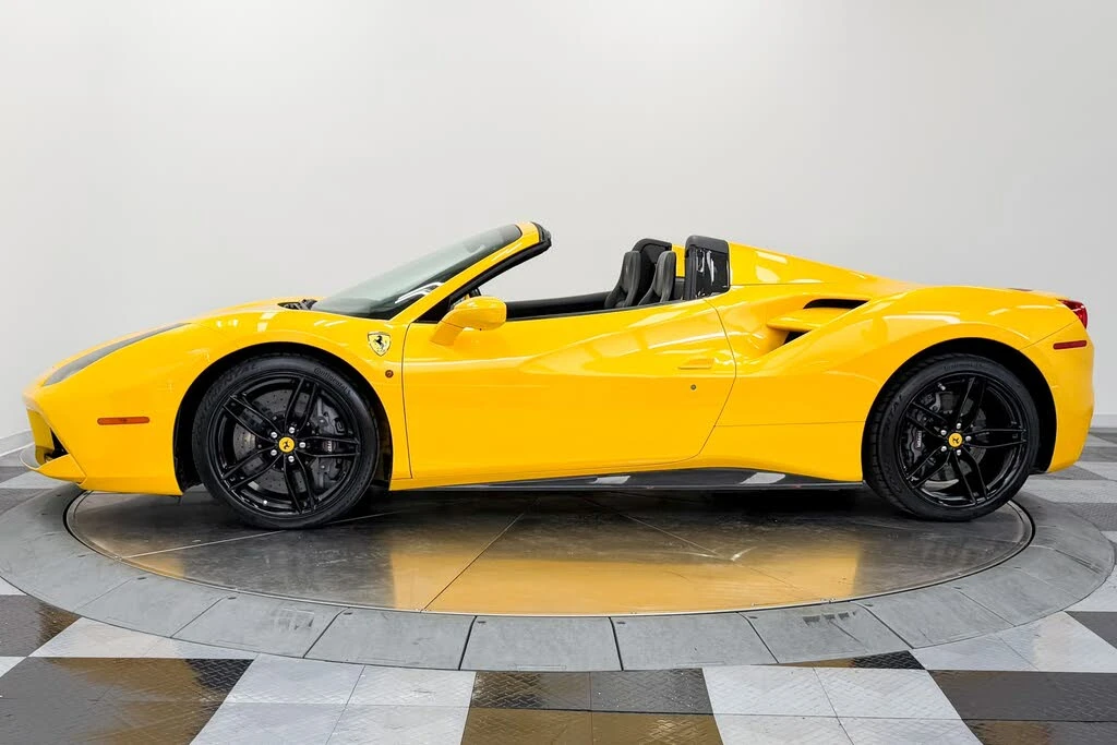 2017 Ferrari 488 Spider - Image 29 of 31