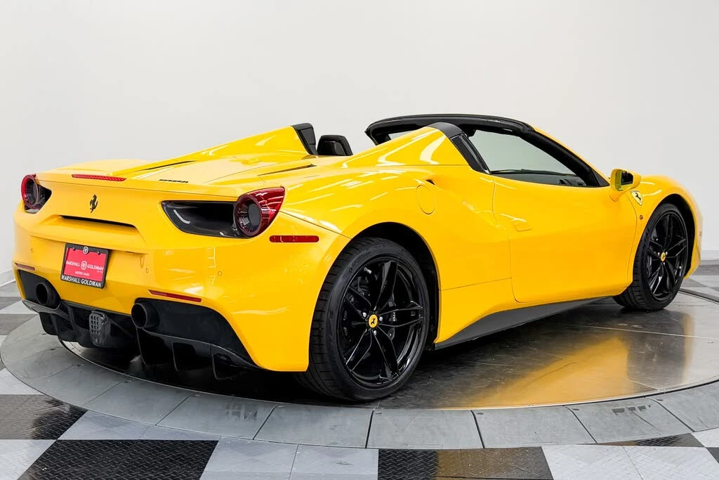 2017 Ferrari 488 Spider - Image 9 of 31