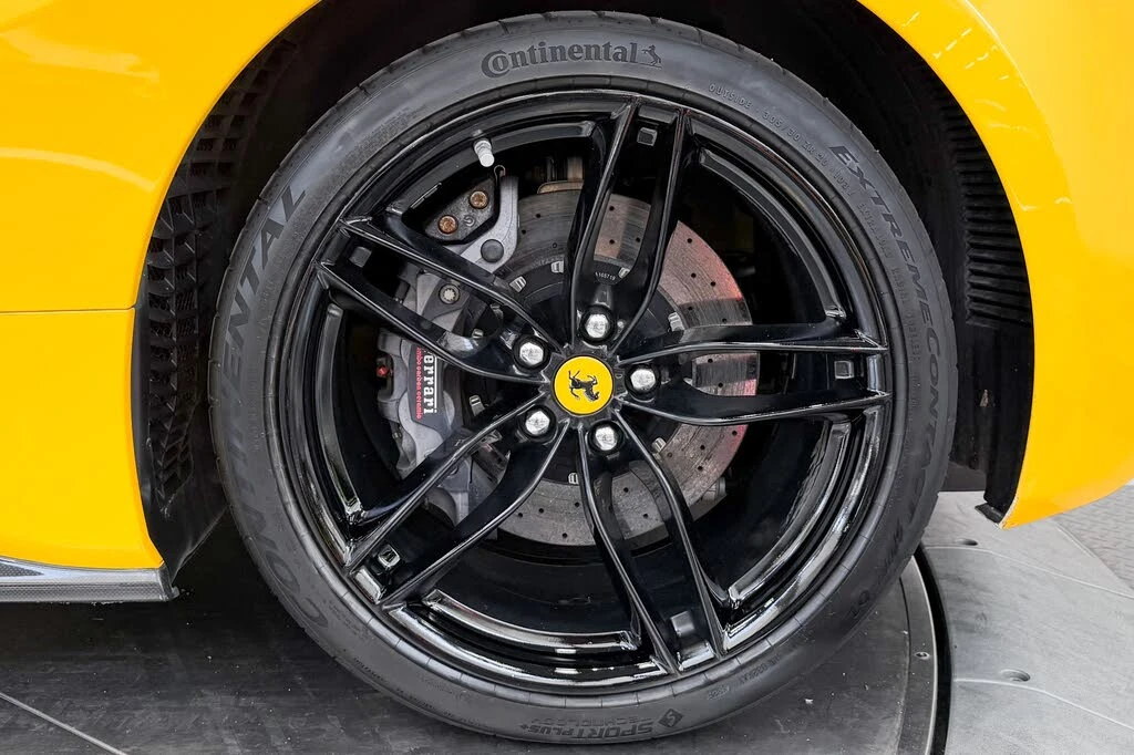 2017 Ferrari 488 Spider - Image 12 of 31