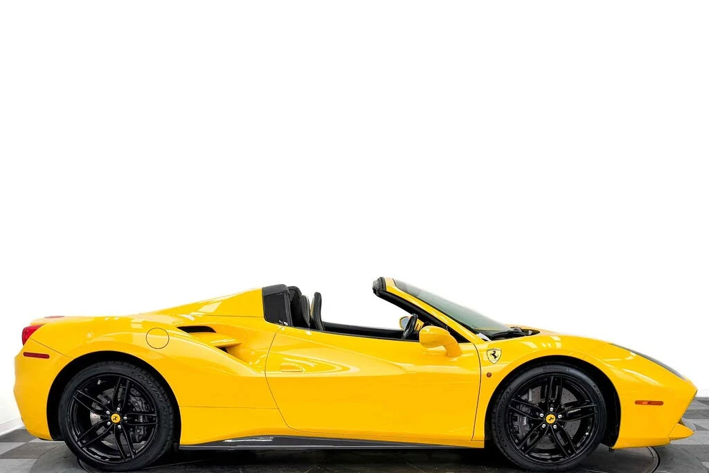 2017 Ferrari 488 Spider - Image 2 of 31