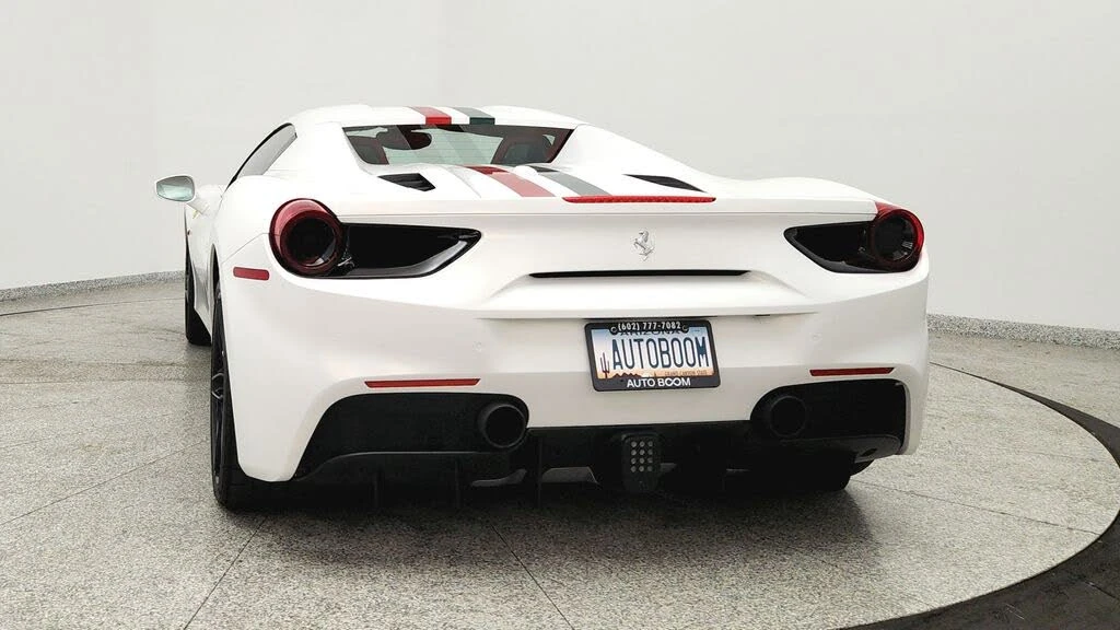2017 Ferrari 488 Spider - Image 4 of 31