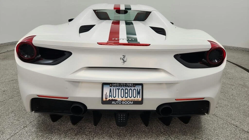 2017 Ferrari 488 Spider - Image 19 of 31