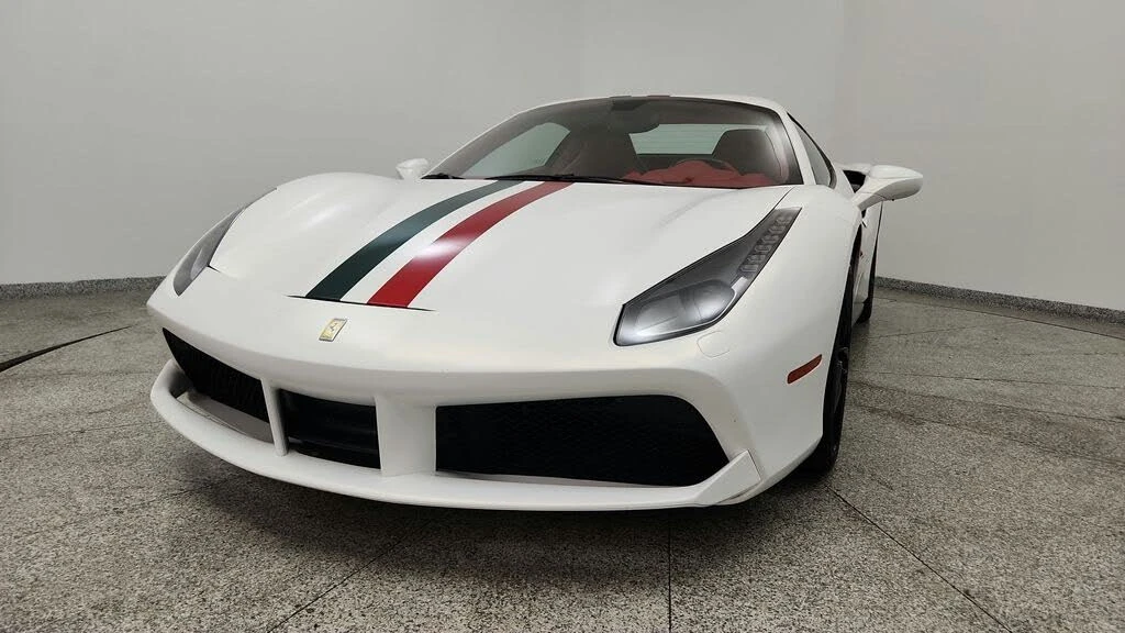 2017 Ferrari 488 Spider - Image 11 of 31
