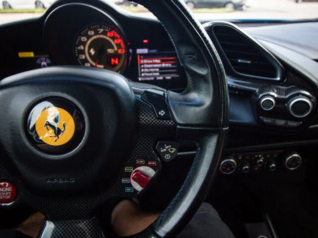 2017 Ferrari 488 Spider - Image 19 of 31
