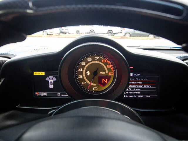 2017 Ferrari 488 Spider - Image 22 of 31