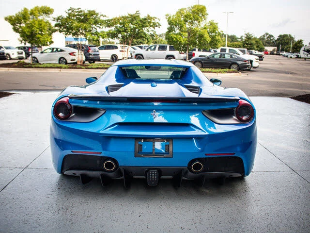 2017 Ferrari 488 Spider - Image 9 of 31