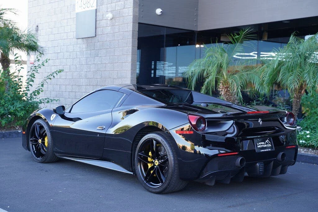 2017 Ferrari 488 Spider - Image 5 of 21