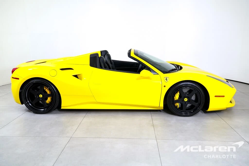 2017 Ferrari 488 Spider - Image 10 of 31