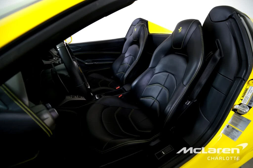 2017 Ferrari 488 Spider - Image 12 of 31
