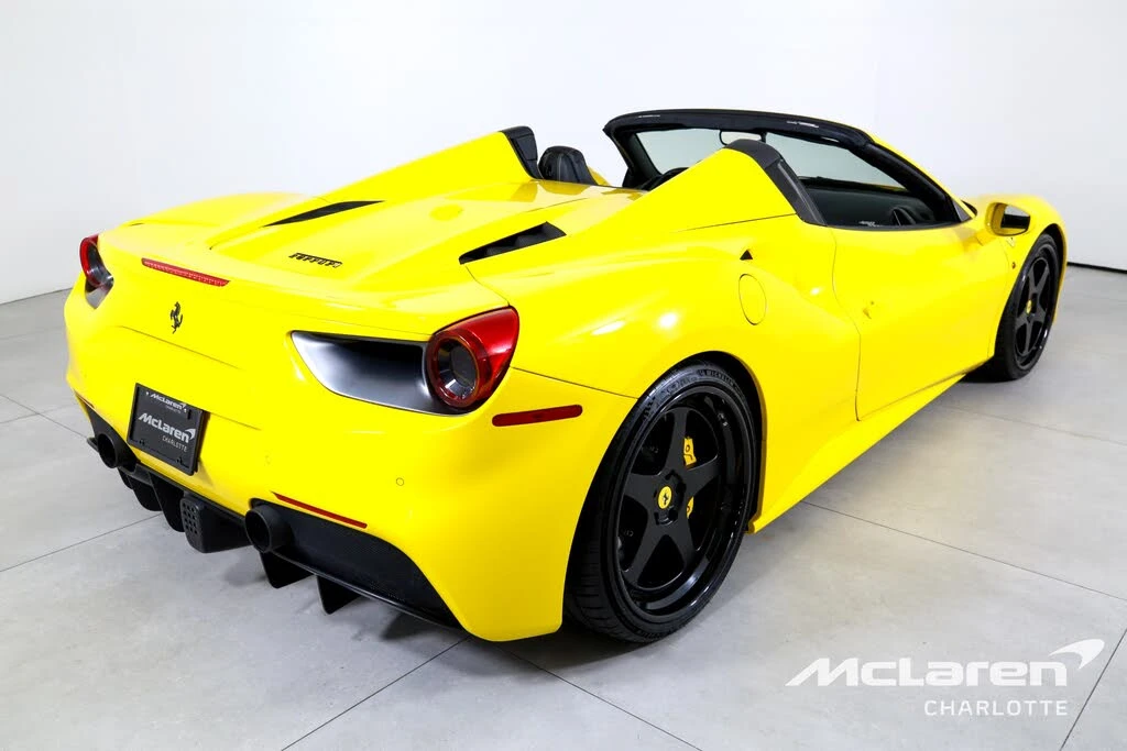 2017 Ferrari 488 Spider - Image 9 of 31