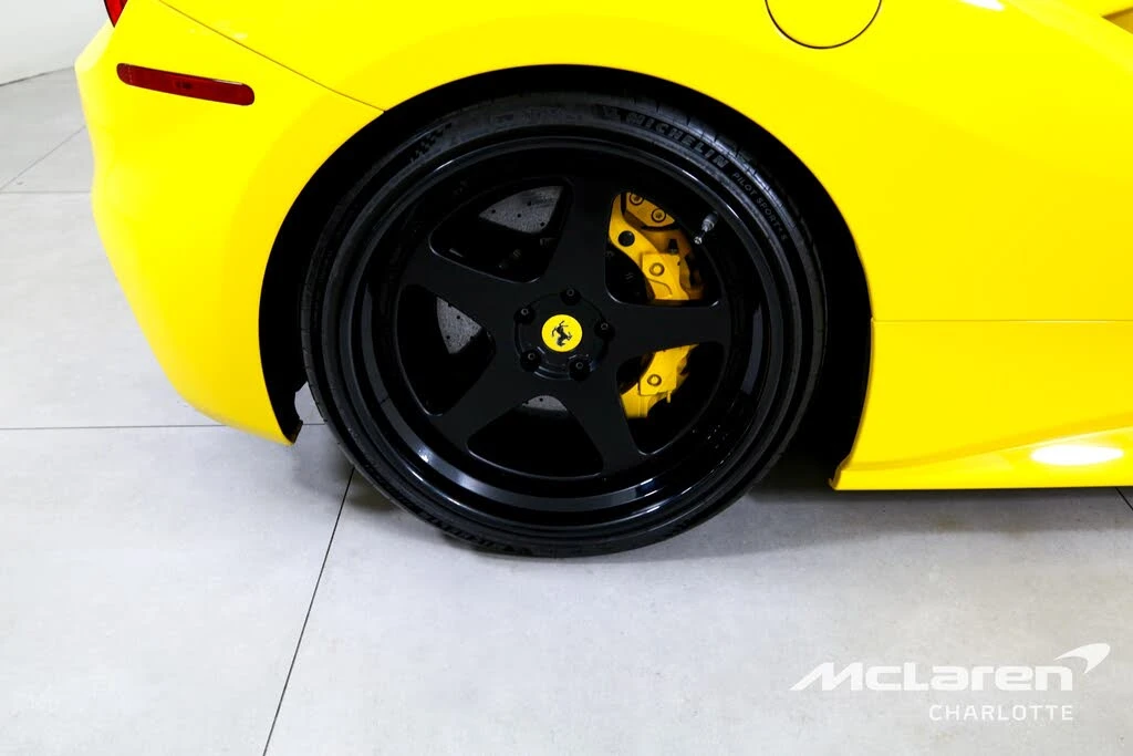 2017 Ferrari 488 Spider - Image 29 of 31
