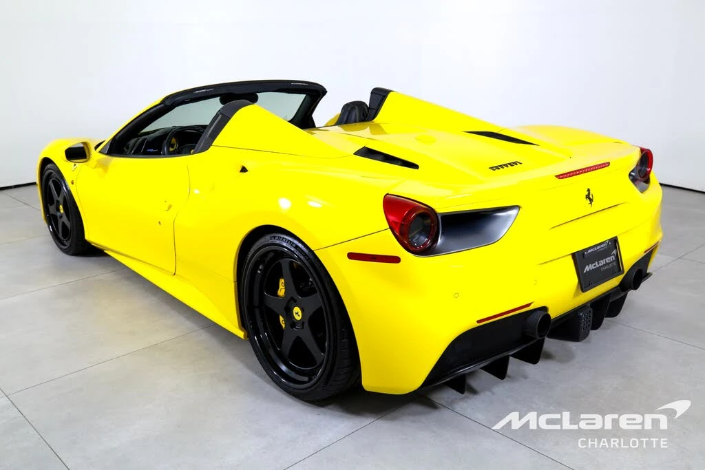 2017 Ferrari 488 Spider - Image 7 of 31