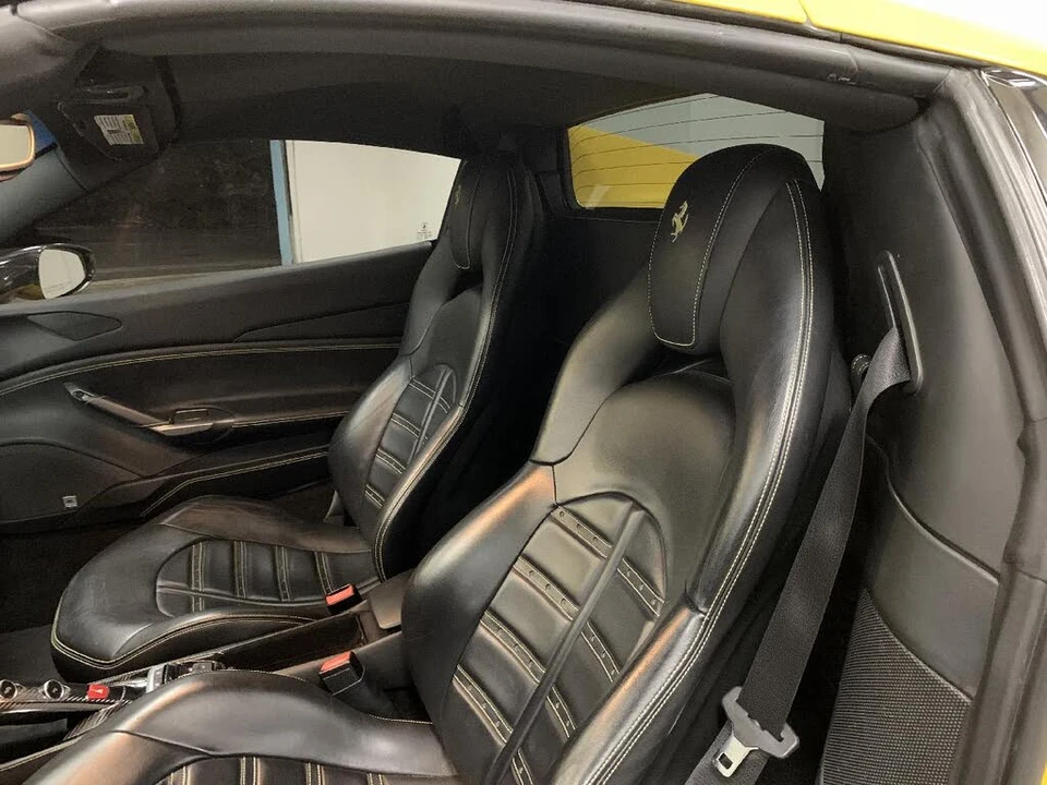 2017 Ferrari 488 Spider - Image 17 of 31