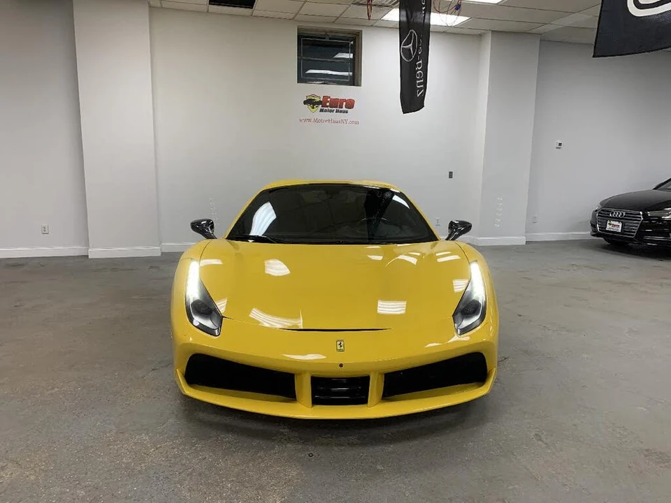 2017 Ferrari 488 Spider - Image 2 of 31
