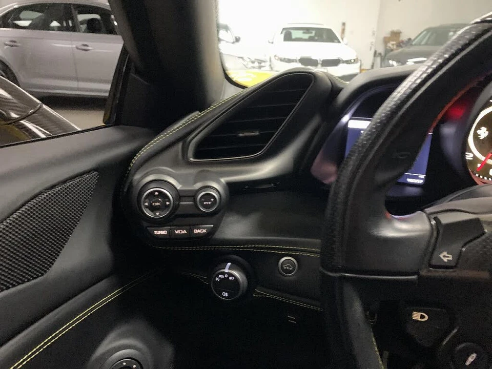 2017 Ferrari 488 Spider - Image 22 of 31