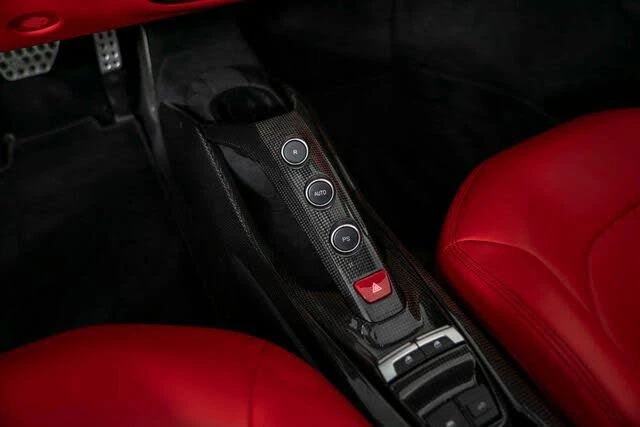 2017 Ferrari 488 Spider - Image 21 of 31