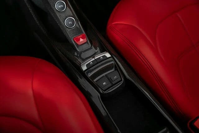 2017 Ferrari 488 Spider - Image 22 of 31