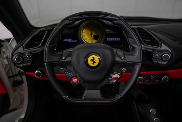 2017 Ferrari 488 Spider - Image 17 of 31