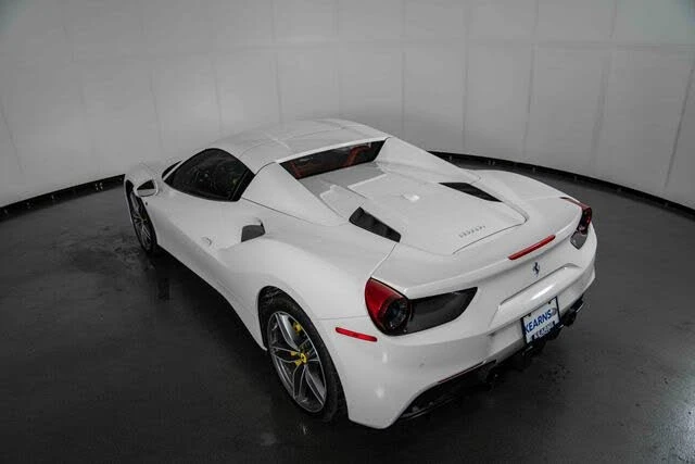 2017 Ferrari 488 Spider - Image 29 of 31