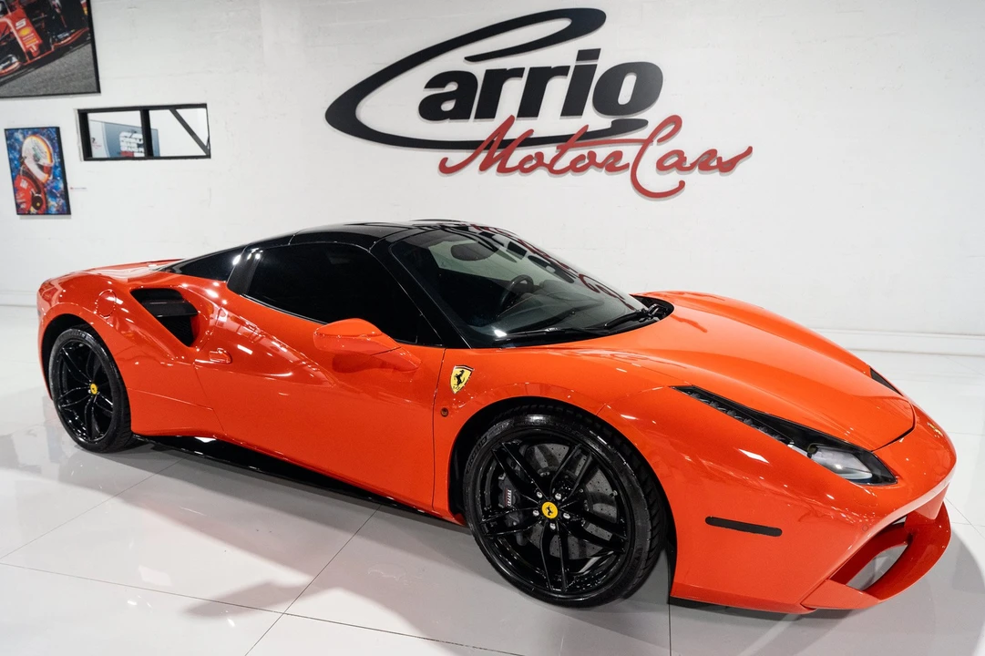 2017 Ferrari 488 Spider - Image 9 of 31