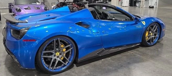 2017 Ferrari 488 Spider - Image 4 of 8
