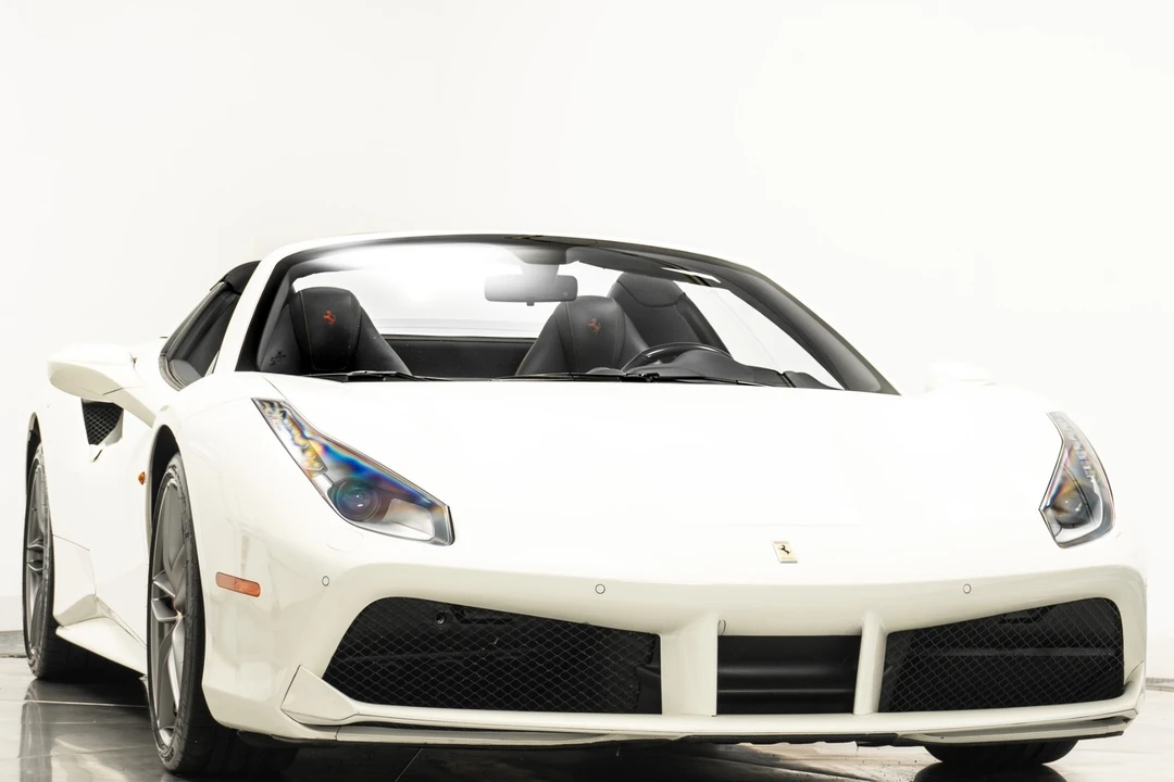 2017 Ferrari 488 Spider - Image 3 of 12