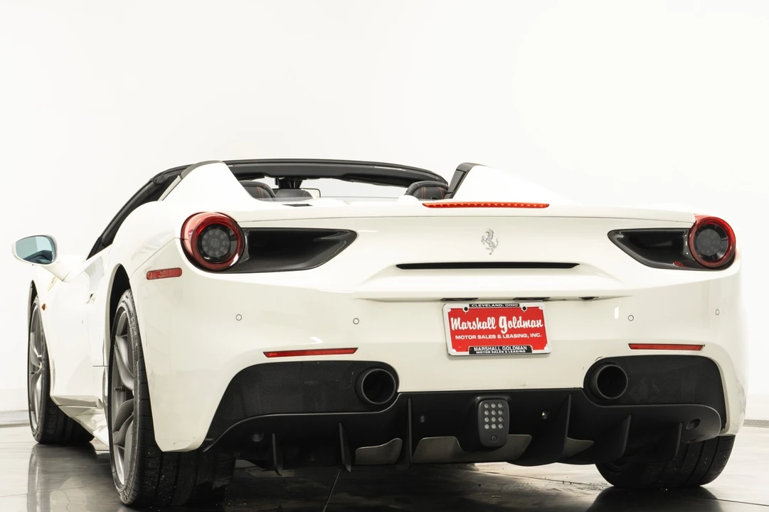 2017 Ferrari 488 Spider - Image 7 of 12