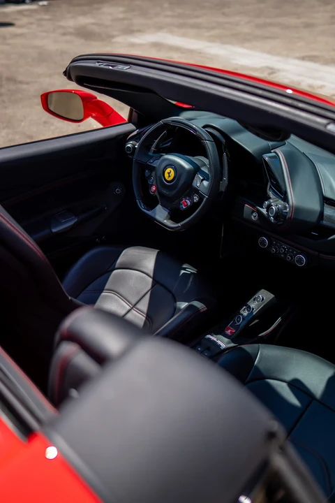 2017 Ferrari 488 Spider - Image 27 of 31