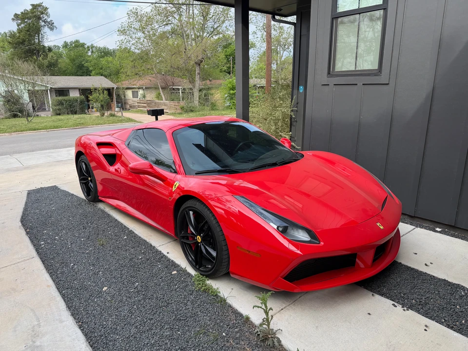2017 Ferrari 488 Spider - Image 13 of 31
