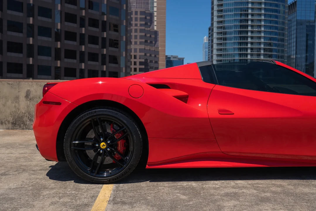 2017 Ferrari 488 Spider - Image 9 of 31