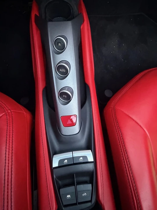 2017 Ferrari 488 Spider - Image 23 of 25