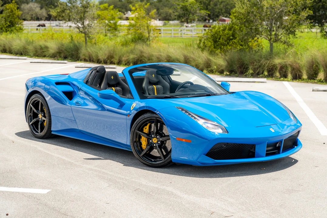 2017 Ferrari 488 Spider - Image 6 of 31