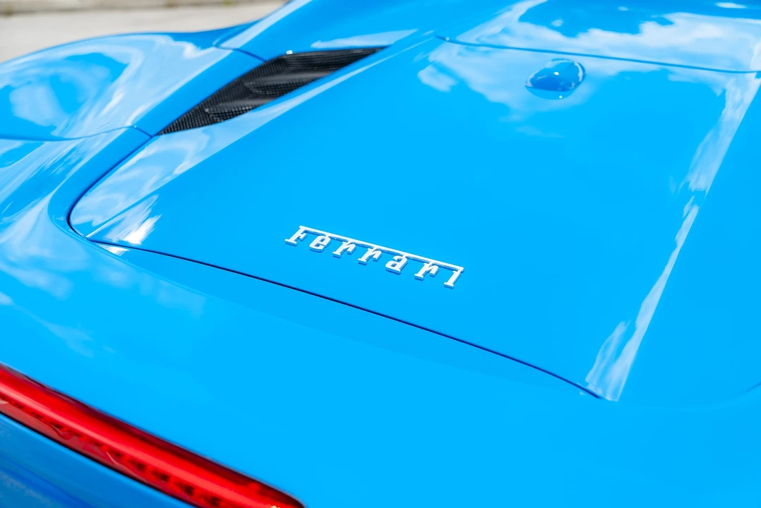 2017 Ferrari 488 Spider - Image 31 of 31