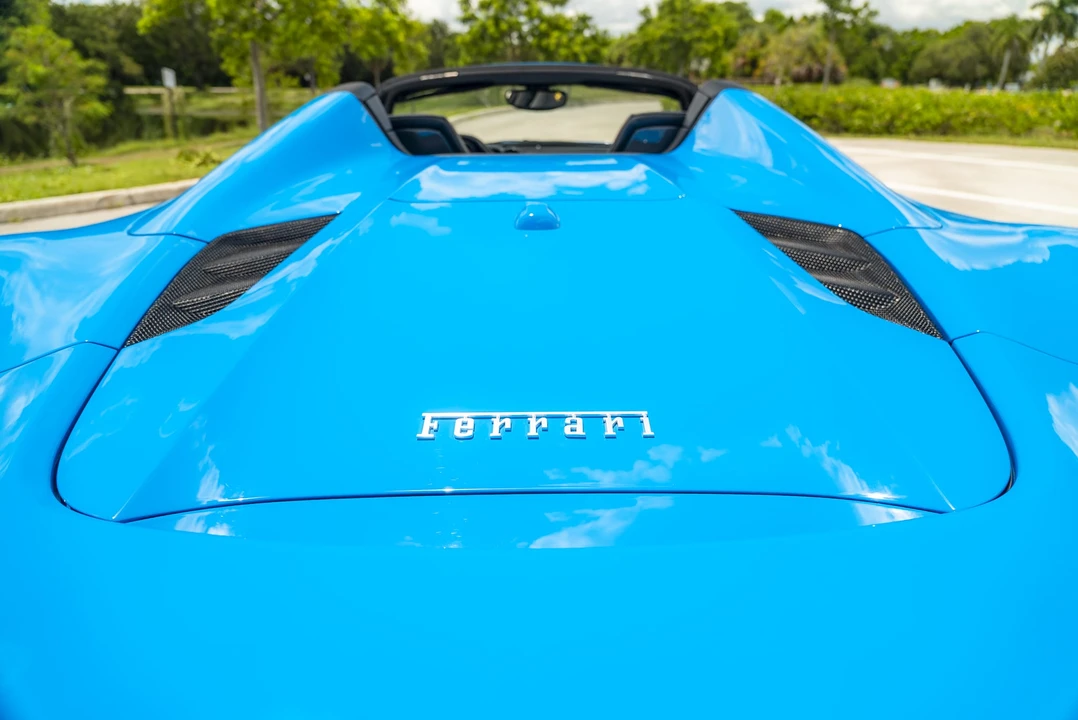 2017 Ferrari 488 Spider - Image 29 of 31