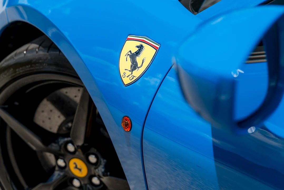 2017 Ferrari 488 Spider - Image 21 of 31