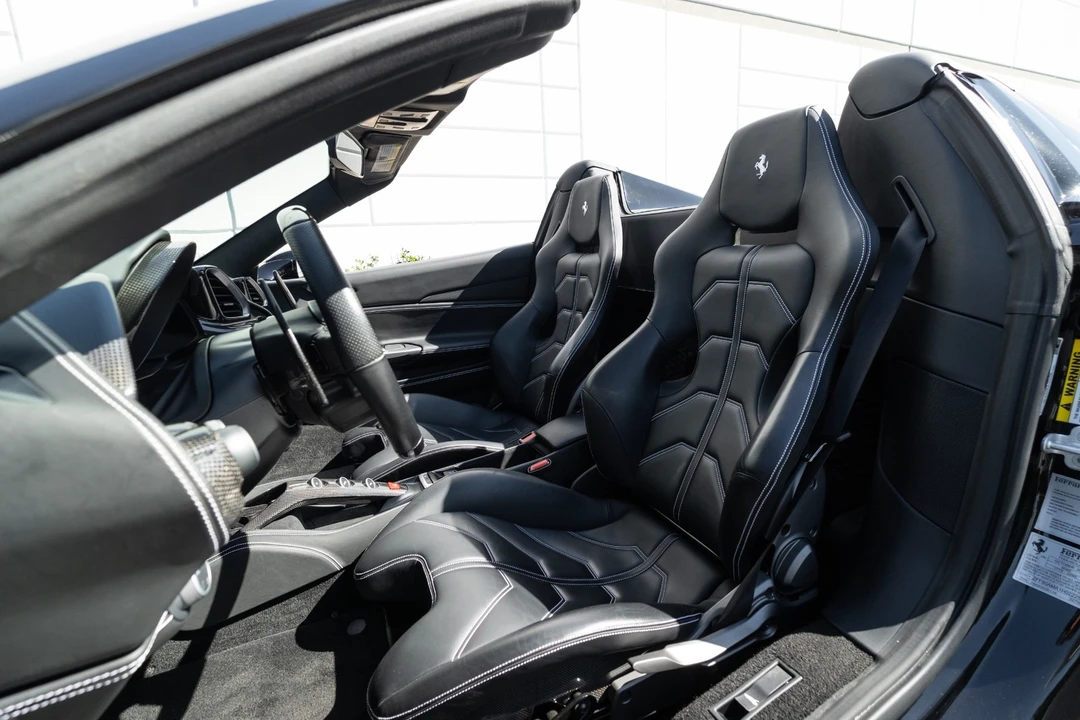 2017 Ferrari 488 Spider - Image 7 of 21