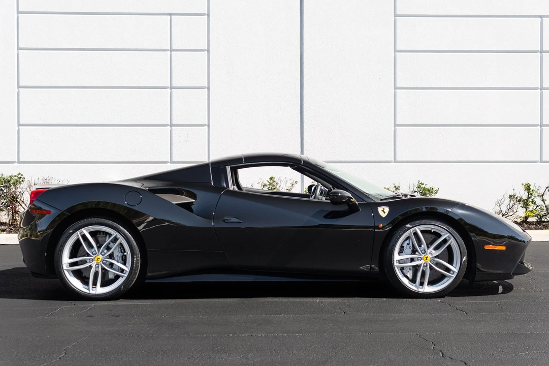 2017 Ferrari 488 Spider - Image 14 of 21